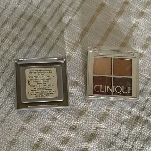 Clinique Eyeshadow Duo - Bronze and Chocolate Hues - Picture 2 of 4